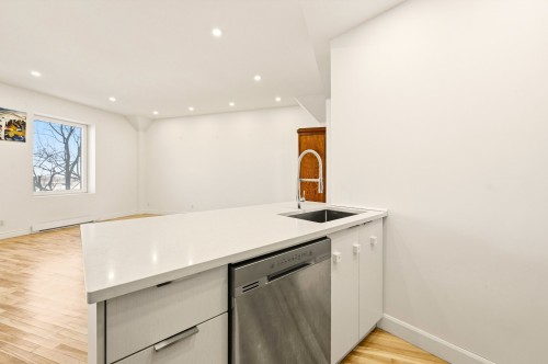 Cuisine - 409-30 Ch. Bates, Montréal (Outremont), QC - Indoor Photo Showing Kitchen