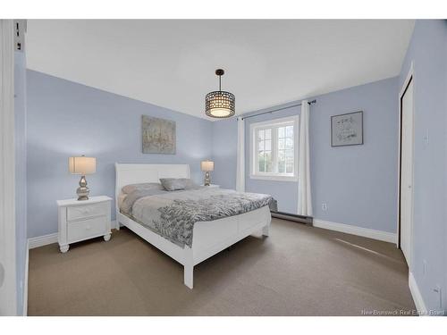 6 Aries Crt, Rothesay, NB 