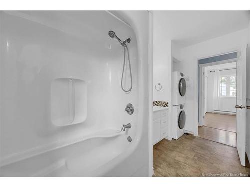 6 Aries Crt, Rothesay, NB 