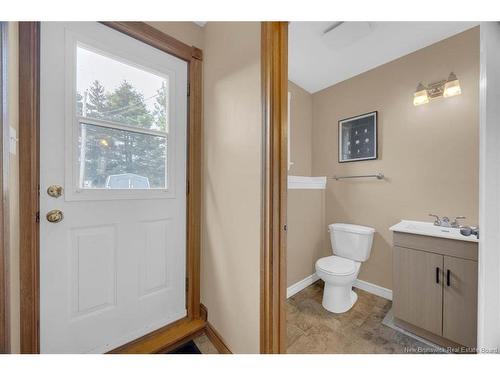 6 Aries Crt, Rothesay, NB 
