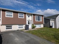 32 Wyatt Boulevard  Mount Pearl, NL A1N 3H7