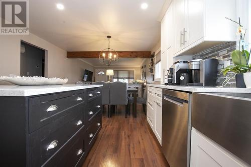 159 Mcfadden Ave, Sault Ste. Marie, ON - Indoor Photo Showing Kitchen