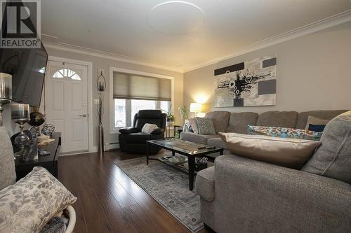 159 Mcfadden Ave, Sault Ste. Marie, ON - Indoor Photo Showing Living Room
