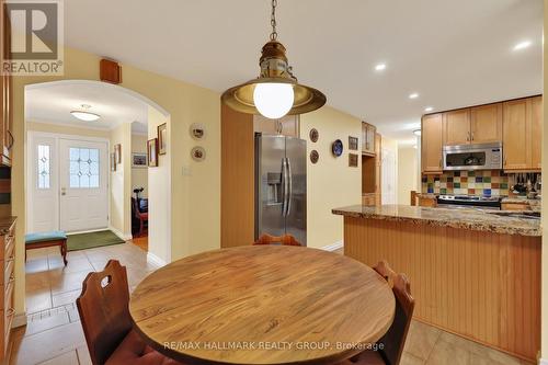 2692 Colman Street, Ottawa, ON - Indoor Photo Showing Dining Room