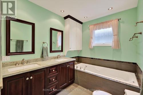 2692 Colman Street, Ottawa, ON - Indoor Photo Showing Bathroom