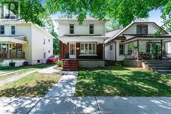 1437 Gladstone AVENUE Windsor, ON N8X 2P9