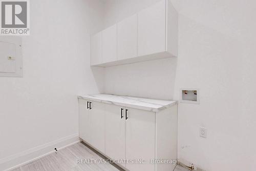 32 Cossar Avenue, Aurora, ON -  Photo Showing Other Room