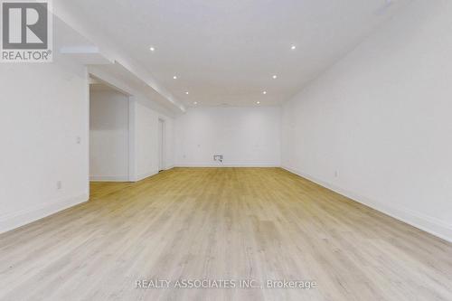 32 Cossar Avenue, Aurora, ON - Indoor Photo Showing Other Room
