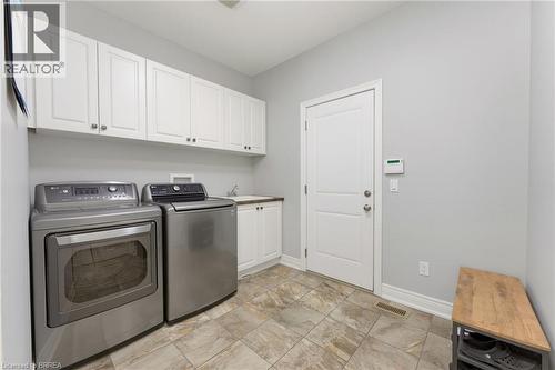 13 Wingrove Woods, Brantford, ON - Indoor Photo Showing Laundry Room