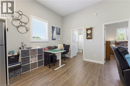 13 Wingrove Woods, Brantford, ON - Indoor