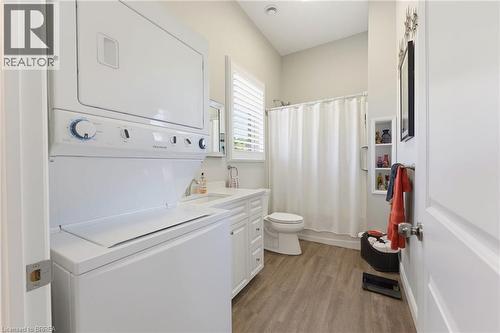 13 Wingrove Woods, Brantford, ON - Indoor Photo Showing Laundry Room