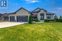 3695 EGREMONT ROAD  Plympton-Wyoming, ON N0N 1E0