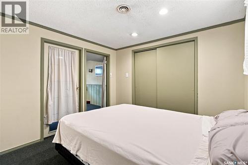 448 Robinson Street, Regina, SK - Indoor Photo Showing Bedroom