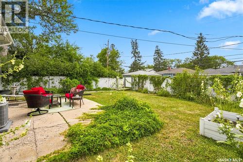 448 Robinson Street, Regina, SK - Outdoor