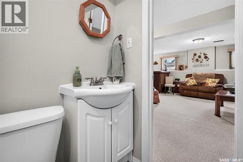 919 Holdsworth Crescent, Moose Jaw, SK - Indoor Photo Showing Bathroom