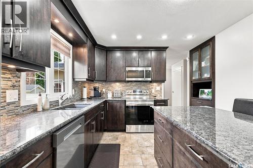 242 Auld Crescent, Saskatoon, SK - Indoor Photo Showing Kitchen With Double Sink With Upgraded Kitchen