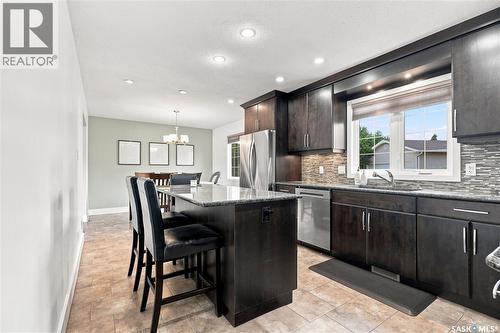 242 Auld Crescent, Saskatoon, SK - Indoor Photo Showing Kitchen With Upgraded Kitchen