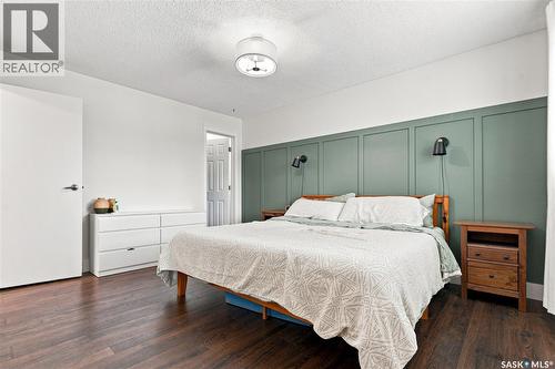 242 Auld Crescent, Saskatoon, SK - Indoor Photo Showing Bedroom
