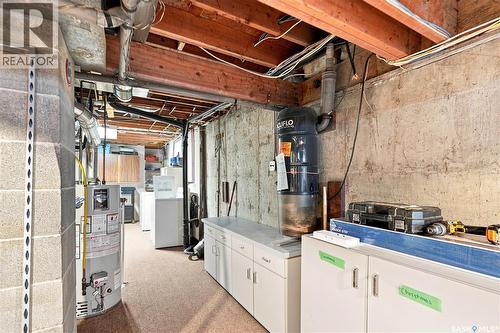 242 Auld Crescent, Saskatoon, SK - Indoor Photo Showing Basement