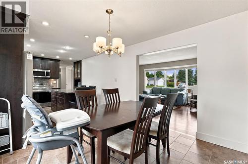 242 Auld Crescent, Saskatoon, SK - Indoor Photo Showing Dining Room