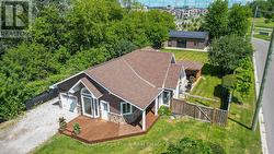 86 EAST BEACH ROAD  Clarington (Bowmanville), ON L1C 6A5