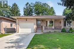 43 BONNIE PLACE St. Thomas, ON N5R 5W5
