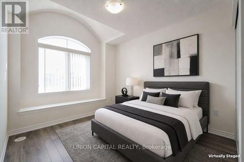 90 Cornell Centre Boulevard, Markham, ON - Indoor Photo Showing Bedroom