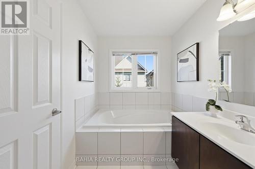 55 Cedar Lake Crescent E, Brampton, ON - Indoor Photo Showing Bathroom
