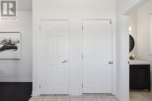55 Cedar Lake Crescent E, Brampton, ON - Indoor