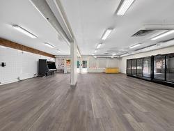 15726 Stony Plain Road  Edmonton, AB T5P 3Z5