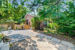3 SHADWELL PLACE Toronto, ON M3B 1J4