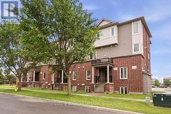 270 ESPIN HEIGHTS Ottawa, ON K2J 0Y8