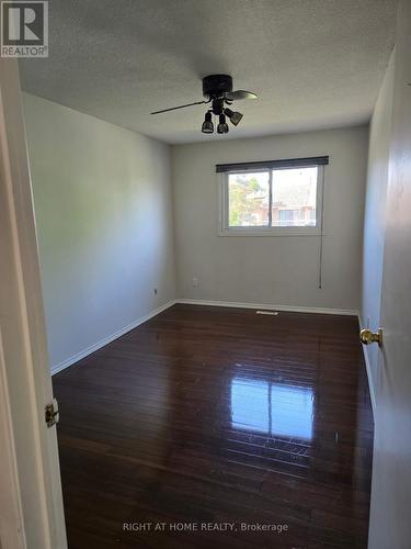 39 Hockley Path, Brampton, ON - Indoor Photo Showing Other Room