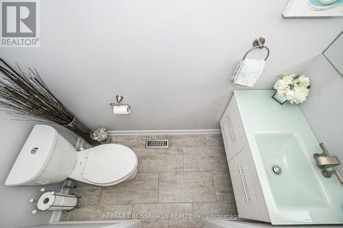 Modern Main Floor Guest 2pc Bathroom - 655 Dodsworth Crescent, Mississauga, ON - Indoor Photo Showing Bathroom