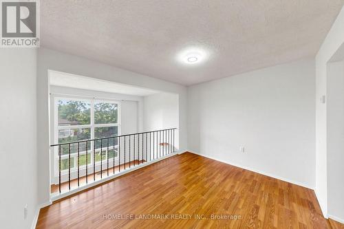 8 Rusty Crest Way, Toronto, ON - Indoor Photo Showing Other Room