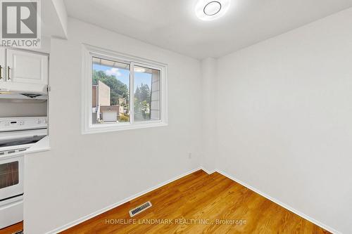 8 Rusty Crest Way, Toronto, ON - Indoor