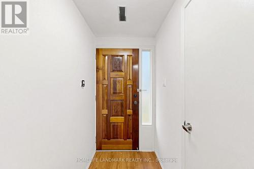 8 Rusty Crest Way, Toronto, ON - Indoor Photo Showing Other Room