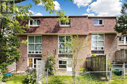 8 Rusty Crest Way, Toronto, ON - Outdoor