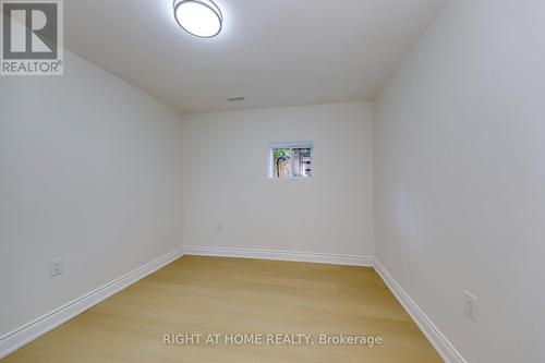 40 Stillwater Crescent, Hamilton, ON - Indoor Photo Showing Other Room