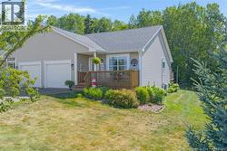 14 Alexander Court Hampton, NB E5N 2C8