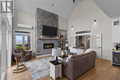 7 Commodore Place, Conception Bay South, NL - Indoor Photo Showing Living Room With Fireplace