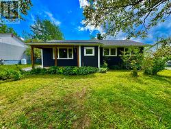 91 Memorial Drive Gander, NL A1V 1A7