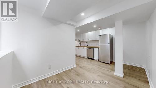 LOWER - 1121 FOXGLOVE PLACE , Mississauga, Ontario L5V 2N4 4