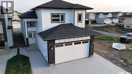 1211 Nightingale Terrace, Saskatoon, SK - Outdoor