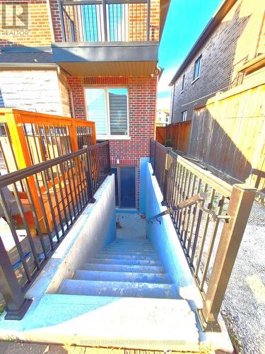 LOWER - 38 HARRISON AVENUE , Mississauga, Ontario L5H 2N9 4