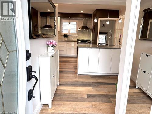 2105 Maplewood Drive, Burlington, ON - 