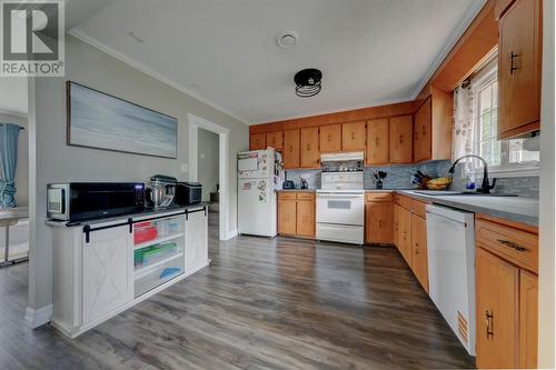 4 Braemar Crescent, Corner Brook, NL - Indoor Photo Showing Kitchen