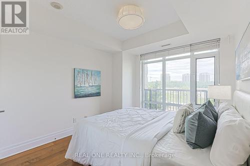 214 - 111 Upper Duke Crescent, Markham, ON - Indoor Photo Showing Bedroom