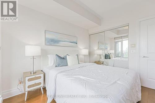 214 - 111 Upper Duke Crescent, Markham, ON - Indoor Photo Showing Bedroom