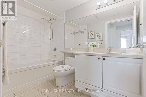 214 - 111 Upper Duke Crescent, Markham, ON - Indoor Photo Showing Bathroom
